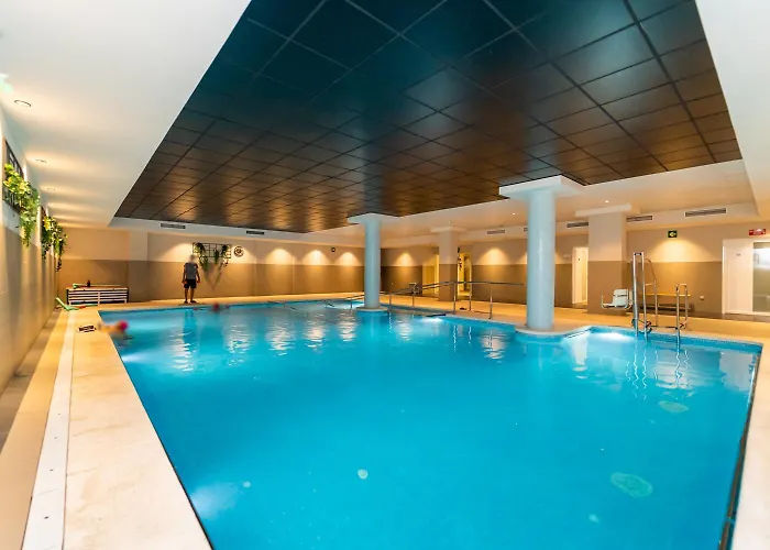 Vistamar Luxury Apartments By Dlv